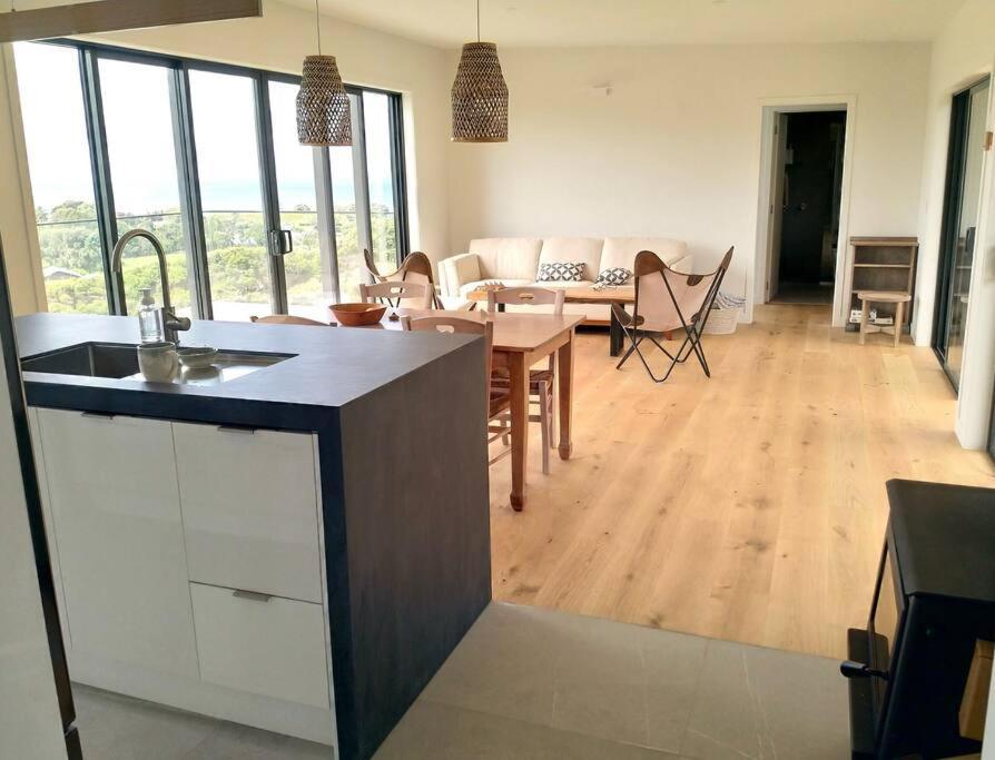 Xspot Medlands Beach House - Ocean Views - Short Stroll To The Beach Exterior photo